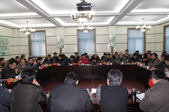 參加會(huì)議的赴疆人員及有關(guān)部門、單位人員